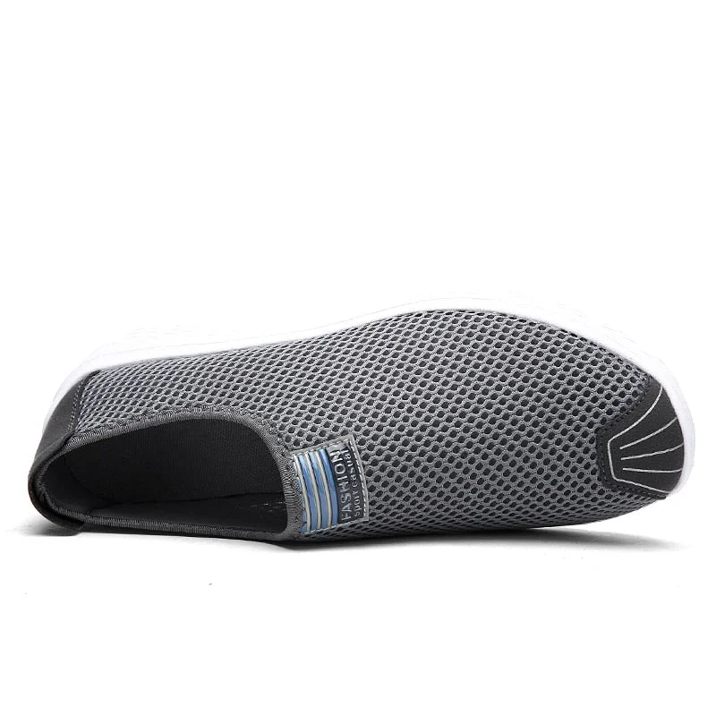 Big Size 45 46 Unisex Summer Breathable Mesh Men Shoes Lightweight Sneakers Fashion Casual Male Shoes Brand Designer Men Loafers