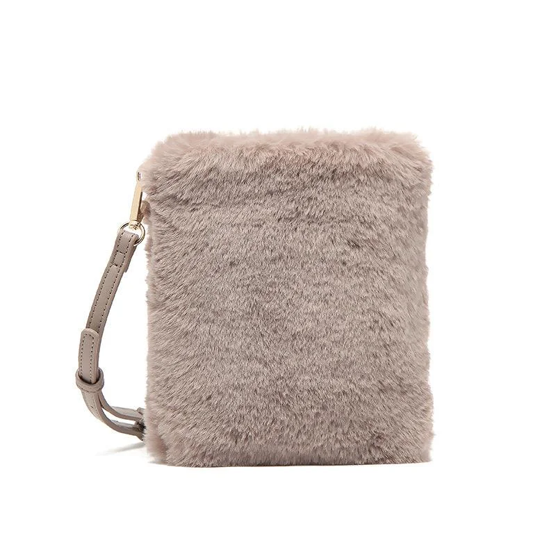 Artificial fur bag #1013