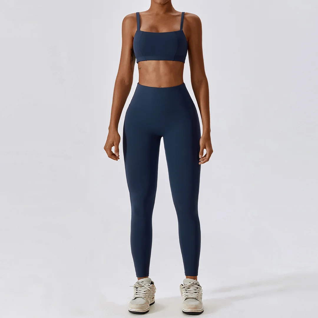 Breathable quick-drying bra & sports leggings 2-piece set