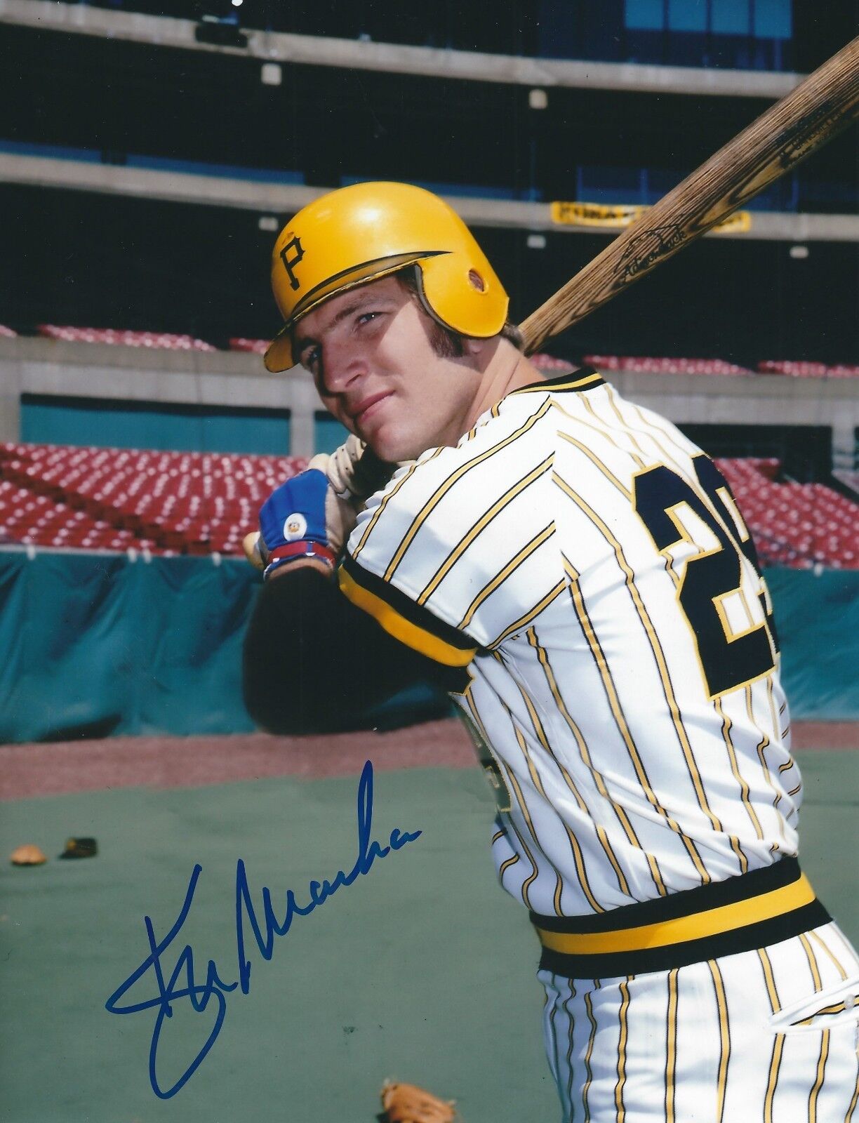 Signed 8x10 KEN MACHA Pittsburgh Pirates Autographed Photo Poster painting - w/ Show Ticket