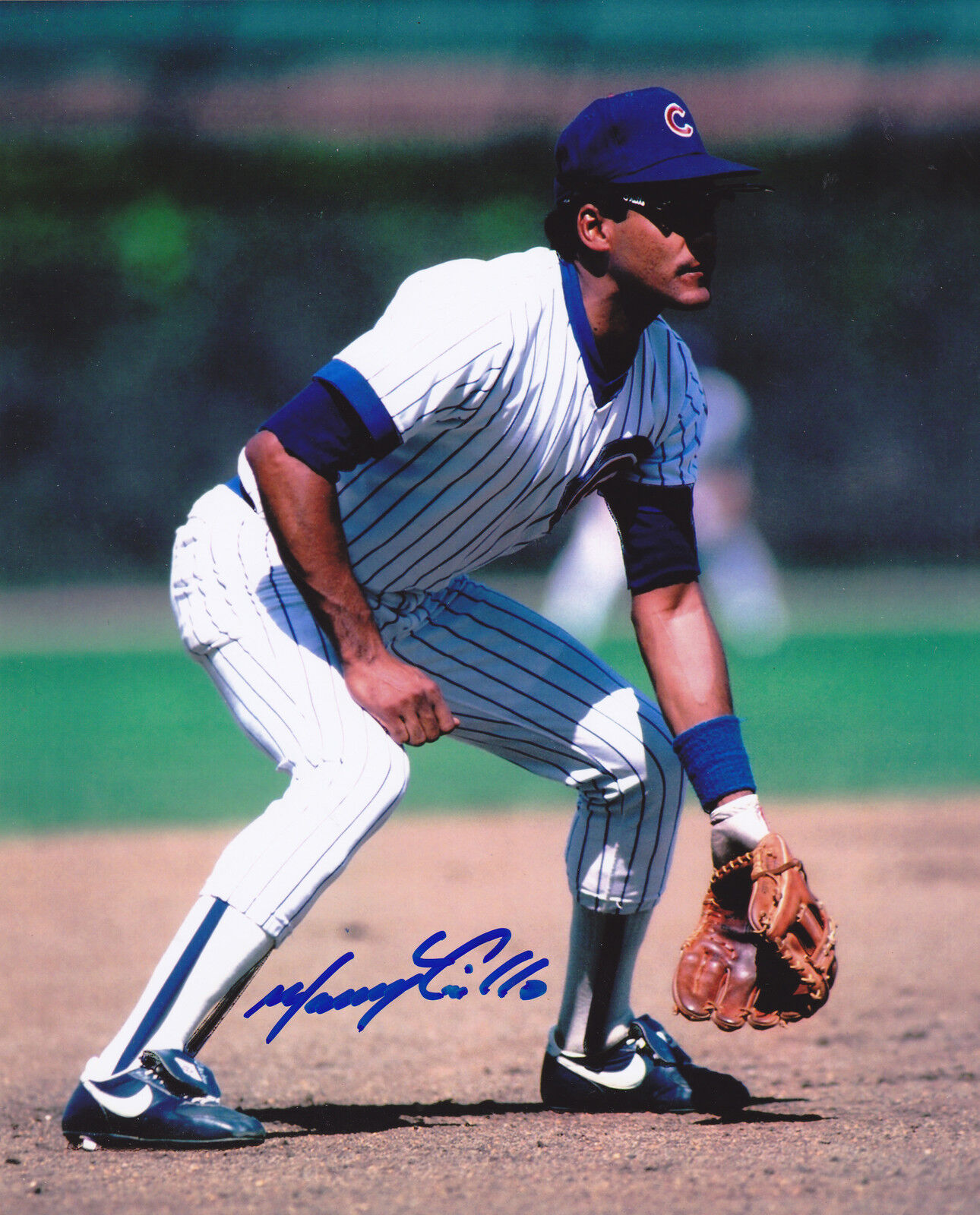 MANNY TRILLO CHICAGO CUBS ACTION SIGNED 8x10