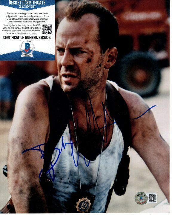 BRUCE WILLIS signed DIE HARD JOHN MCCLANE 8x10 Photo Poster painting Beckett BAS