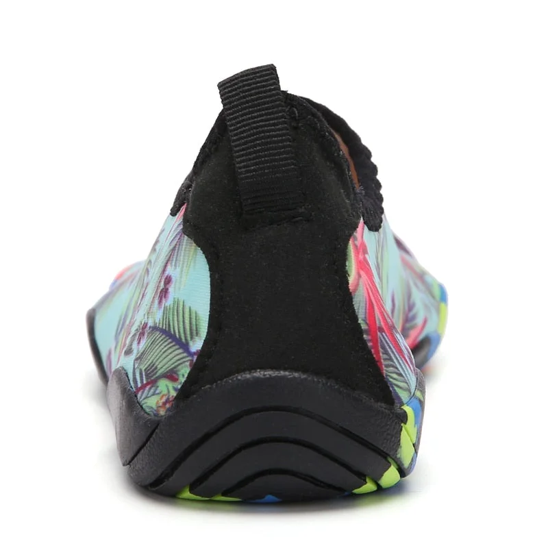 water shoes  Barefoot Sneakers Swimming Shoes Water Sports Aqua Seaside Beach Surfing Slippers Upstream Athletic Footwear Kids Barefoot Shoes