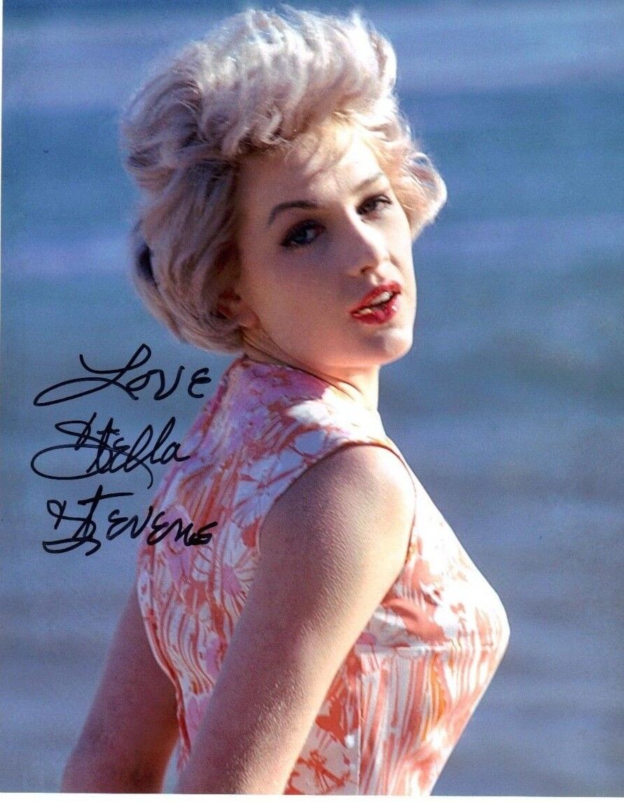 Stella Stevens Signed Photo Poster painting - The Poseidon Adventure / Nutty Professor Star - 3