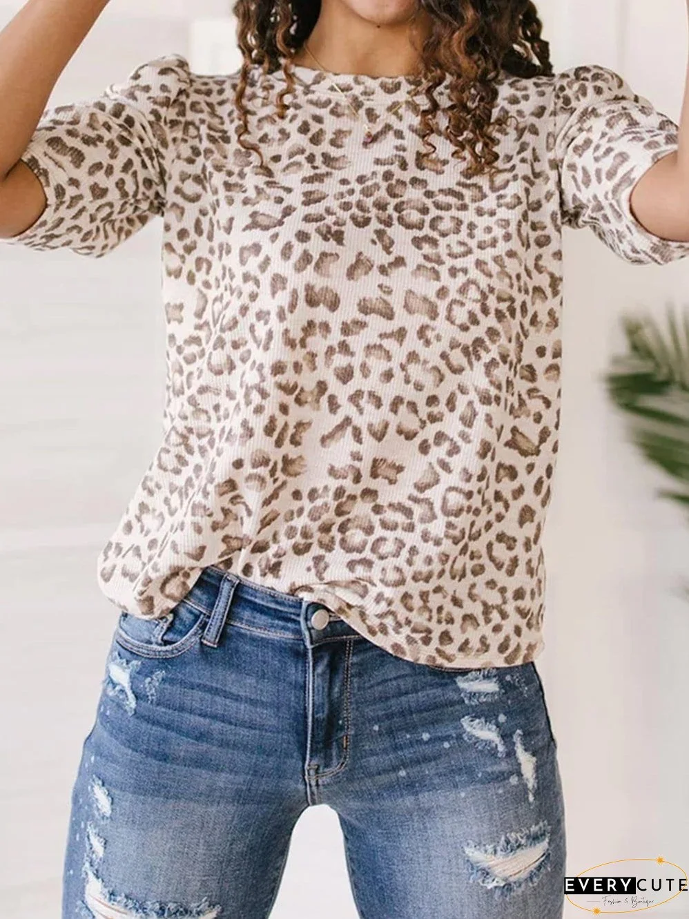Leopard Print Ruched Sleeve Textured Multicolour Tee