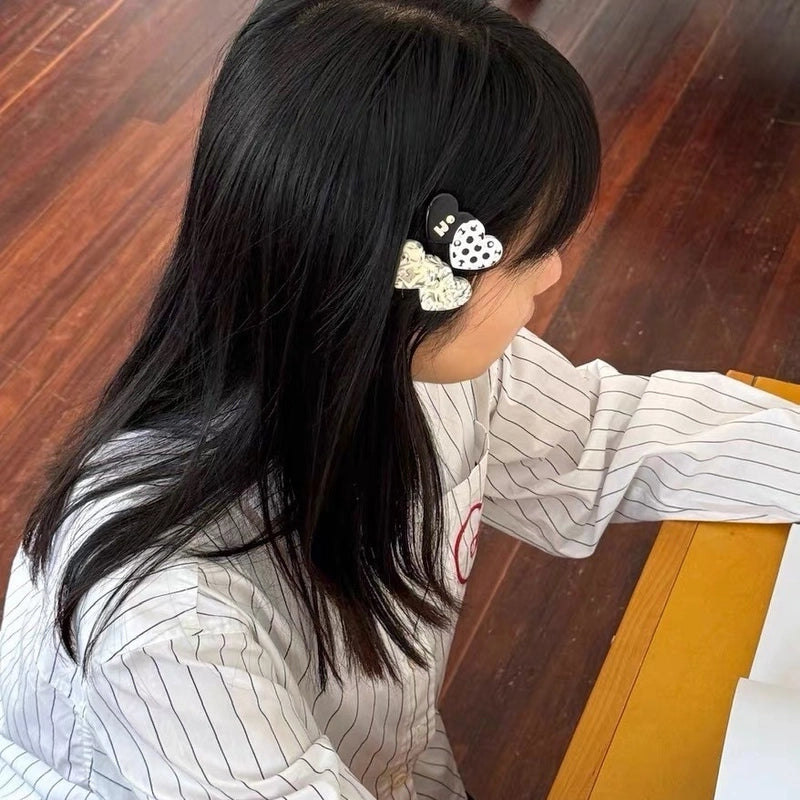 Vintage Style Classic Style Women’s Heart Shape Arylic Hair Clip
