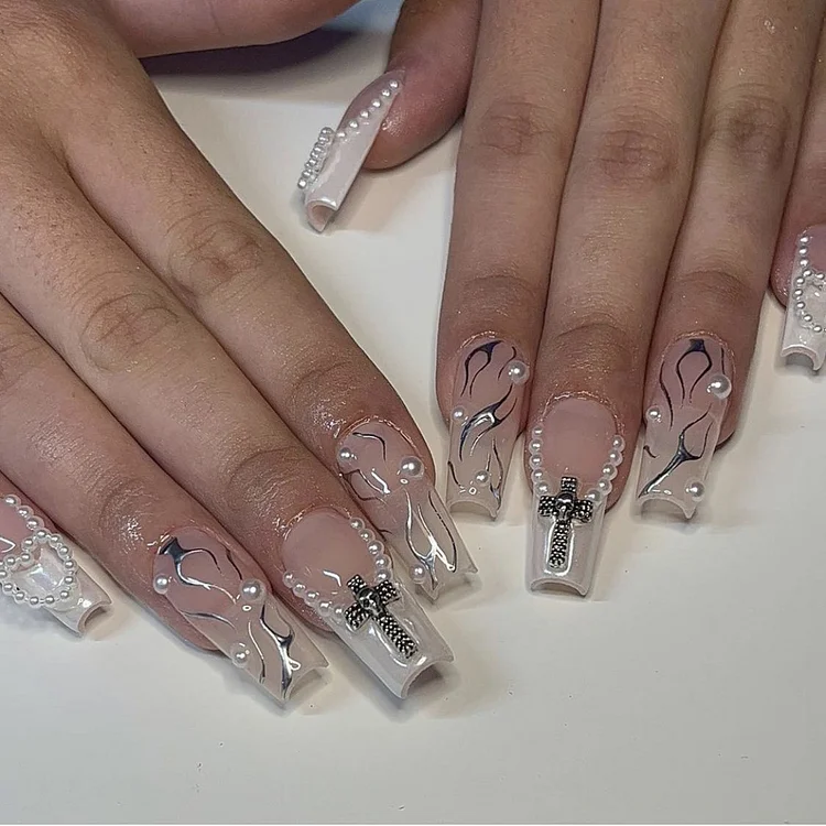 24pcs/Set Pearl Heart Manicure Wearing Nails Cross Nails Press On Nails