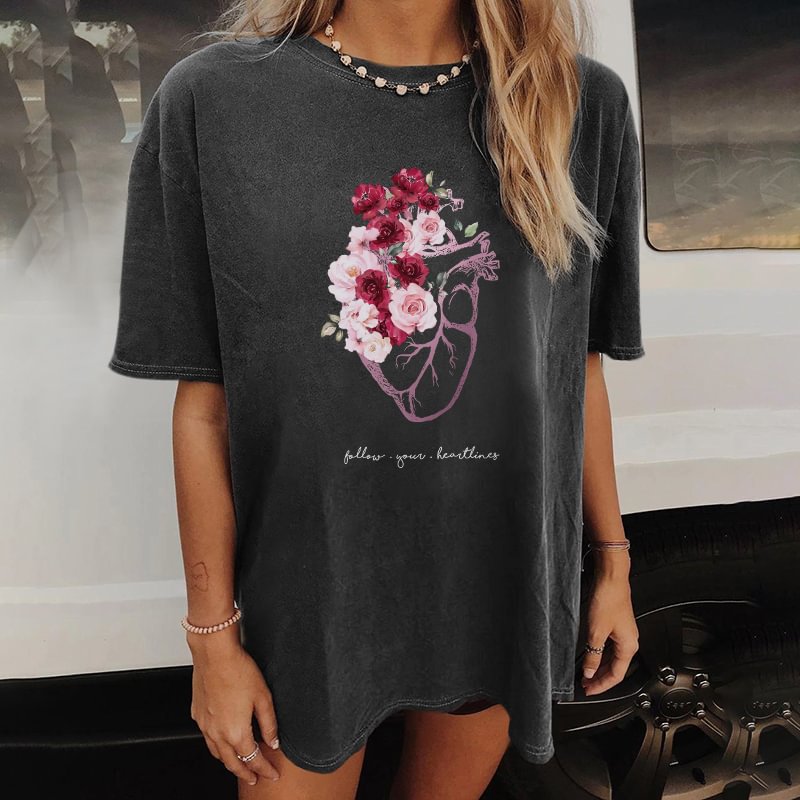 Designer lady human organ flower print T-shirt