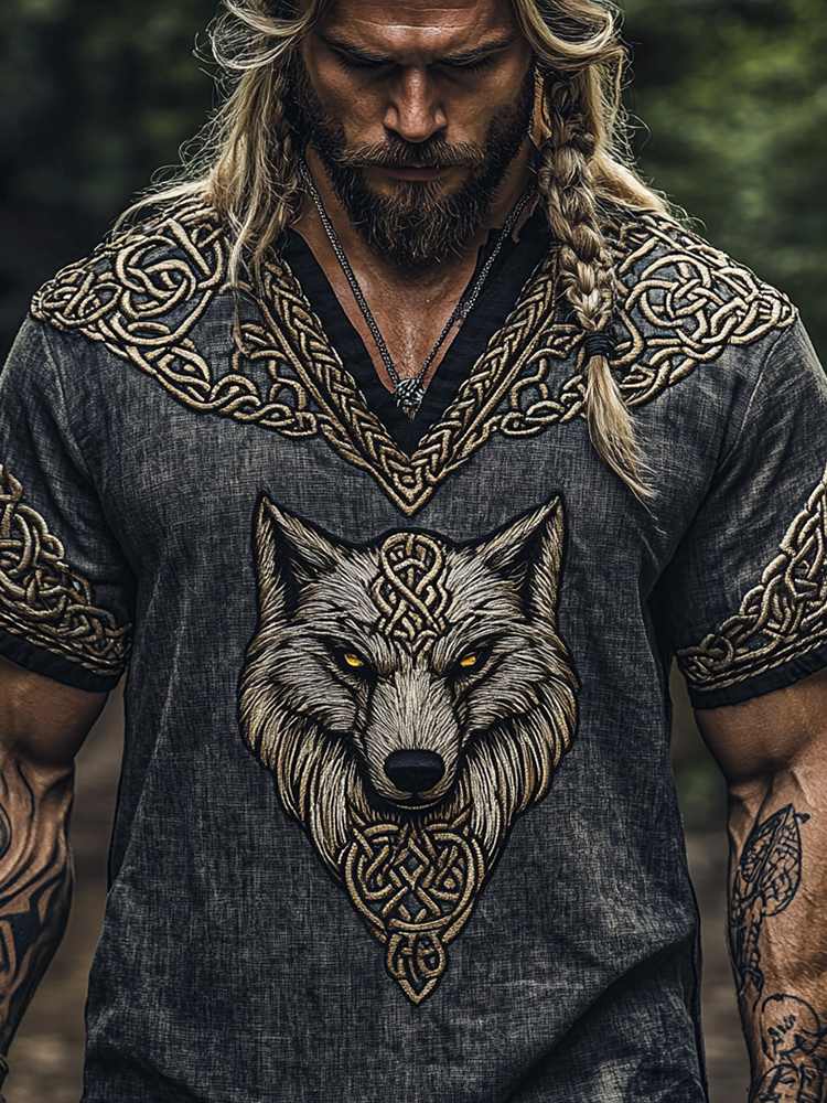 Men's Viking Tribal Celtic Knot Art Wolf Pattern Vintage Linen T-Shirt / Rvogue / Rvogue