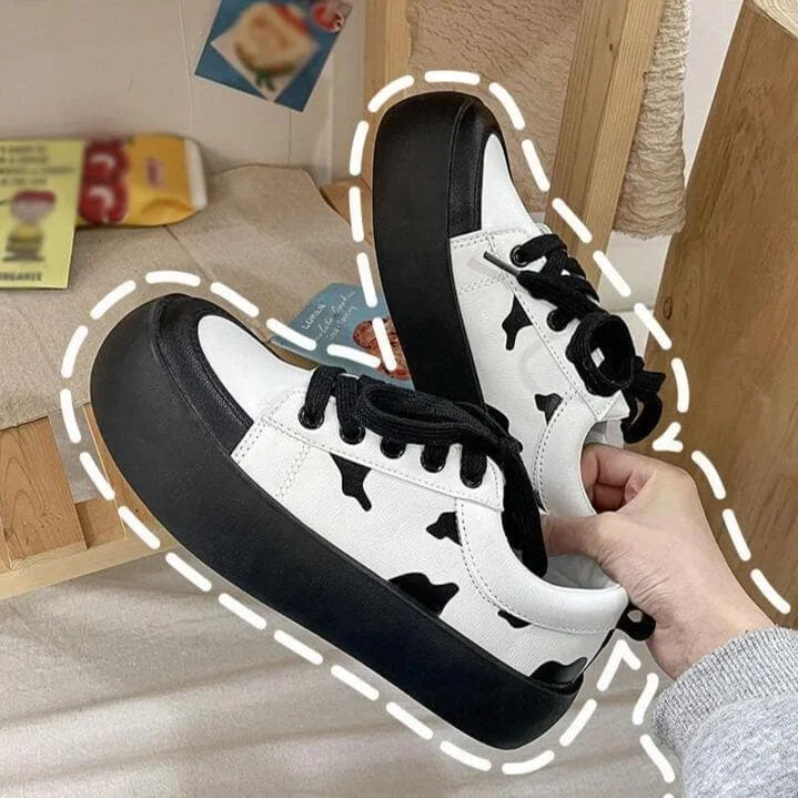 Black and White Cute Cow Shoes SP15964
