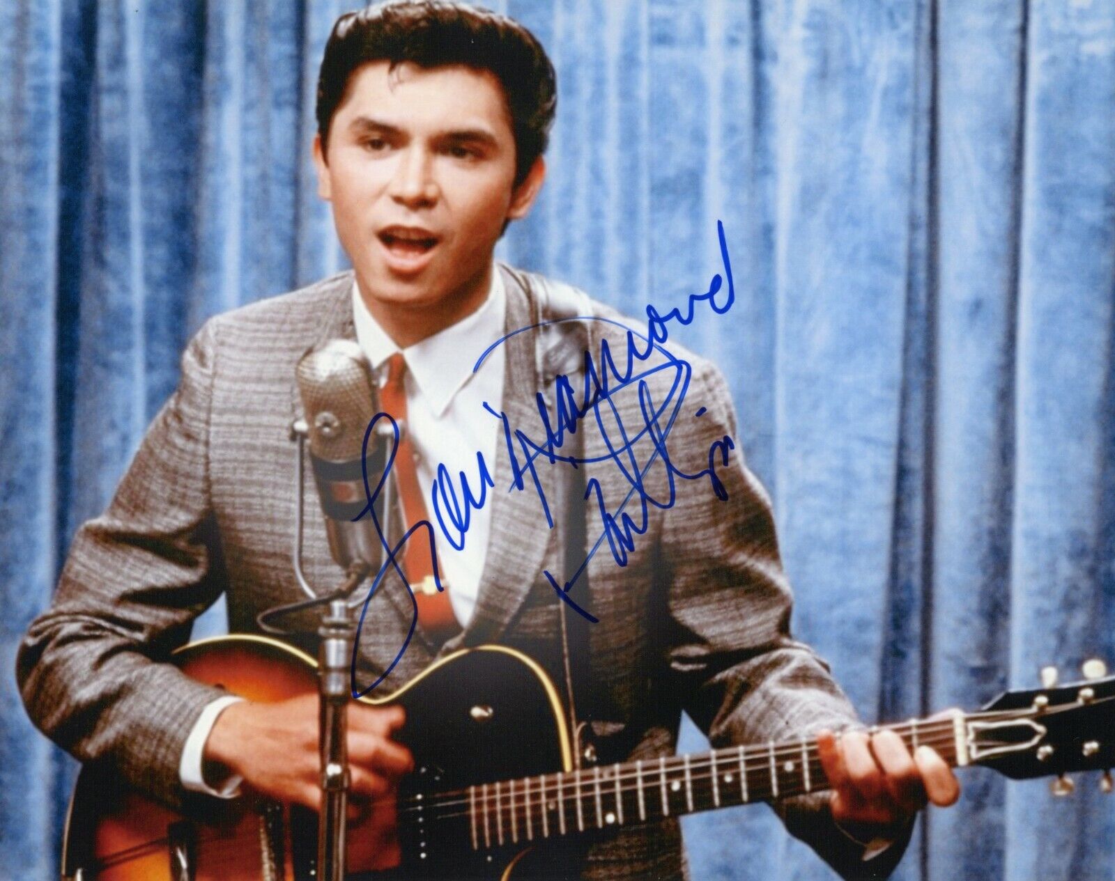 ~~LOU DIAMOND PHILLIPS Authentic Hand-Signed LA BAMBA - RICHIE