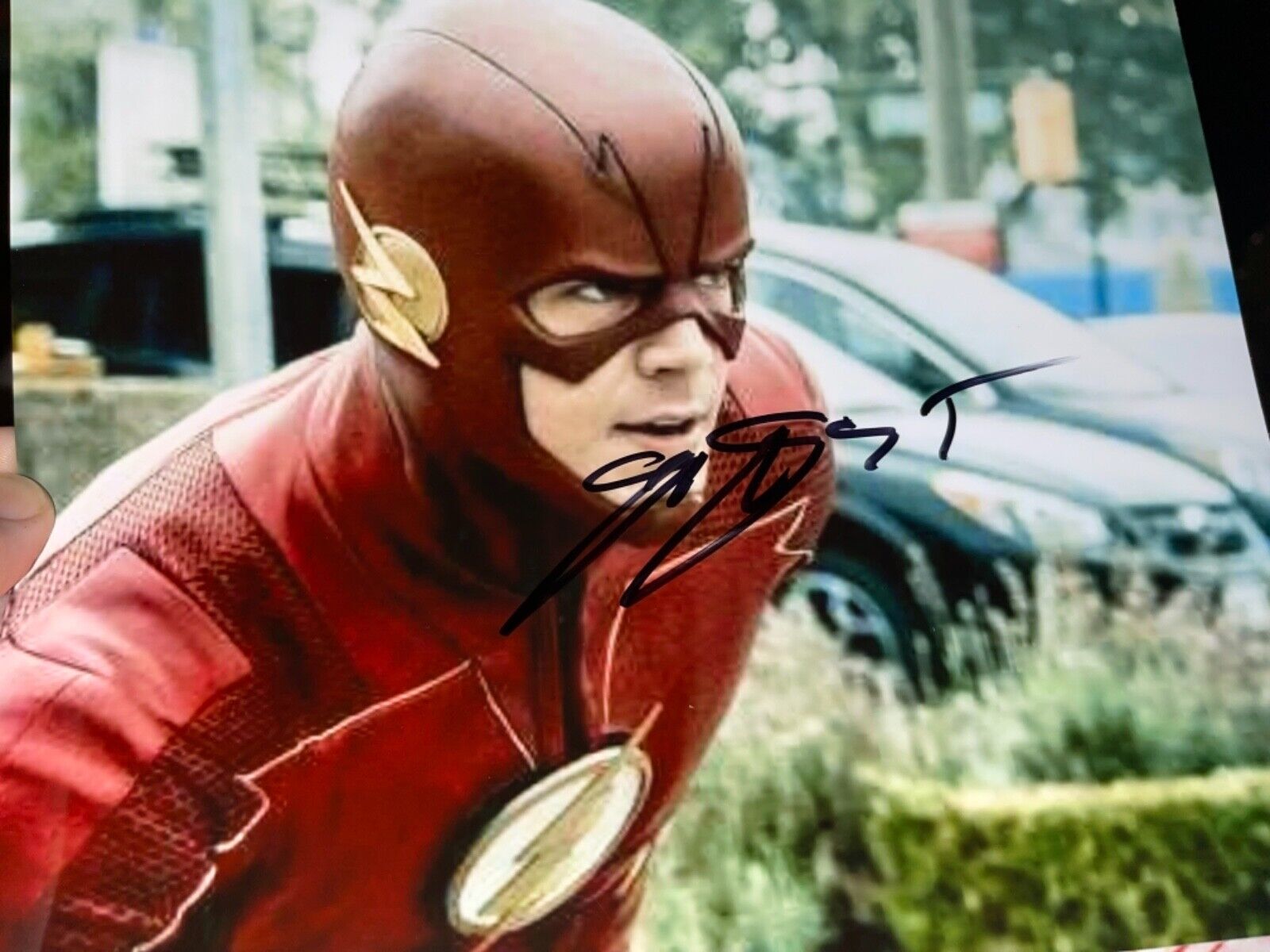 the flash grant gustin signed 8 x10 Photo Poster painting sexy picture super duper hot hott