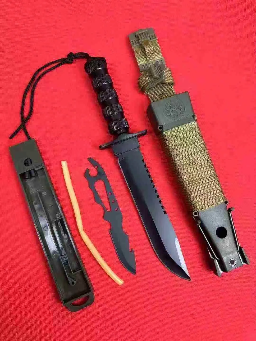 High-hardness Jungle King No. 1 integrated knife, a multi-functional tool for camping and outdoor activities.