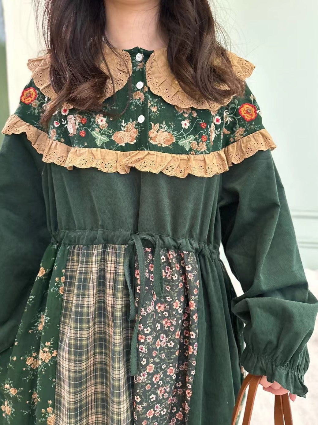 Women Long Sleeve V-neck Graphic Floral Printed Top