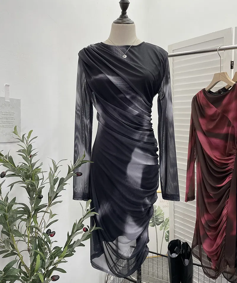 Brownm Vintage Tie-Dye Printing Irregular Folded Mesh Yarn Body-Body-Sleeve Dress 9901