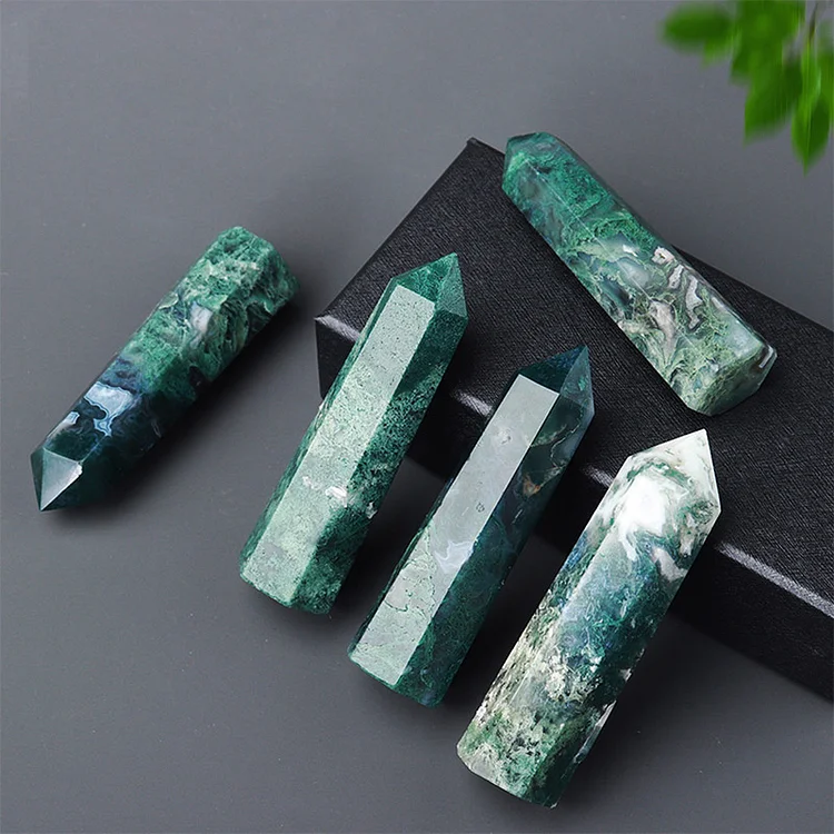 olivenorma Green King Stone Natural Crystal Wands Tower