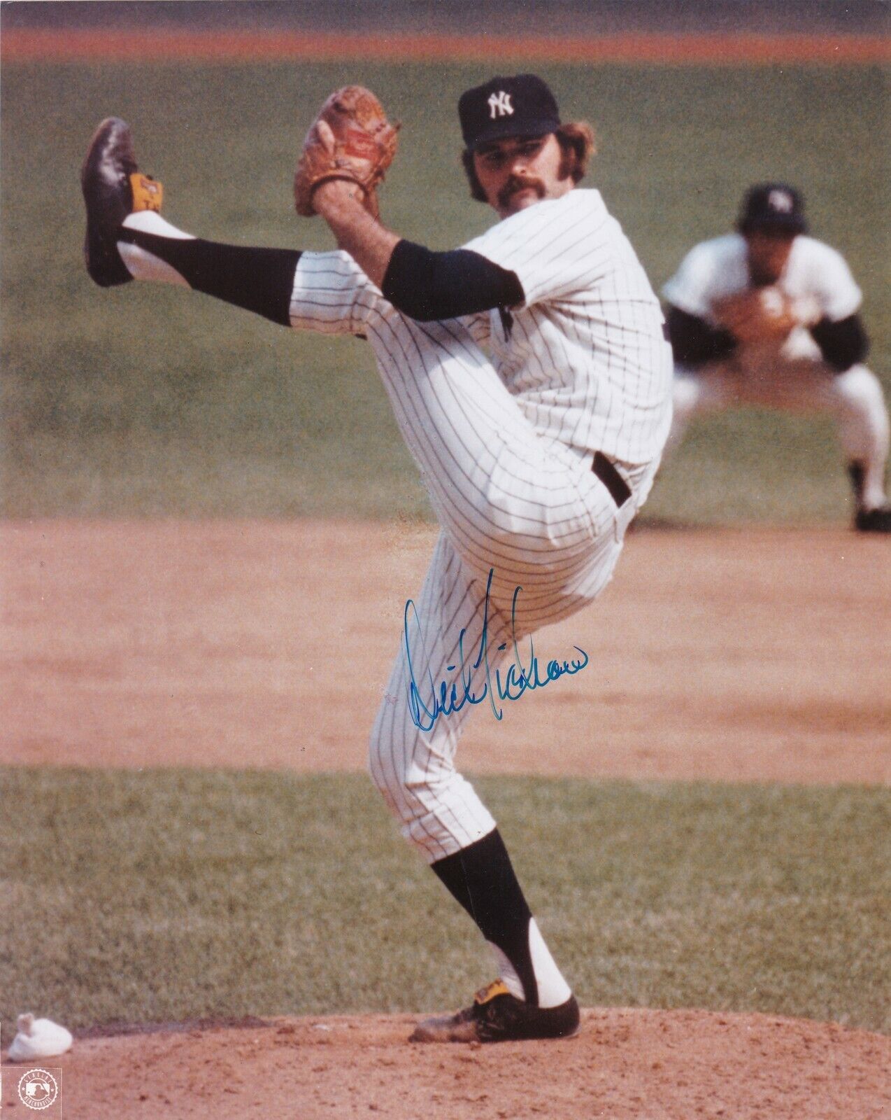 DICK TIDROW NEW YORK YANKEES ACTION SIGNED 8x10