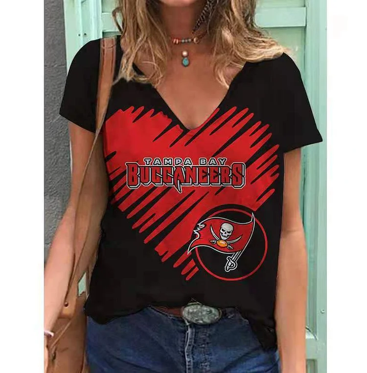 Tampa Bay Buccaneers  Lightweight Short Sleeve V-Neck T-Shirt
