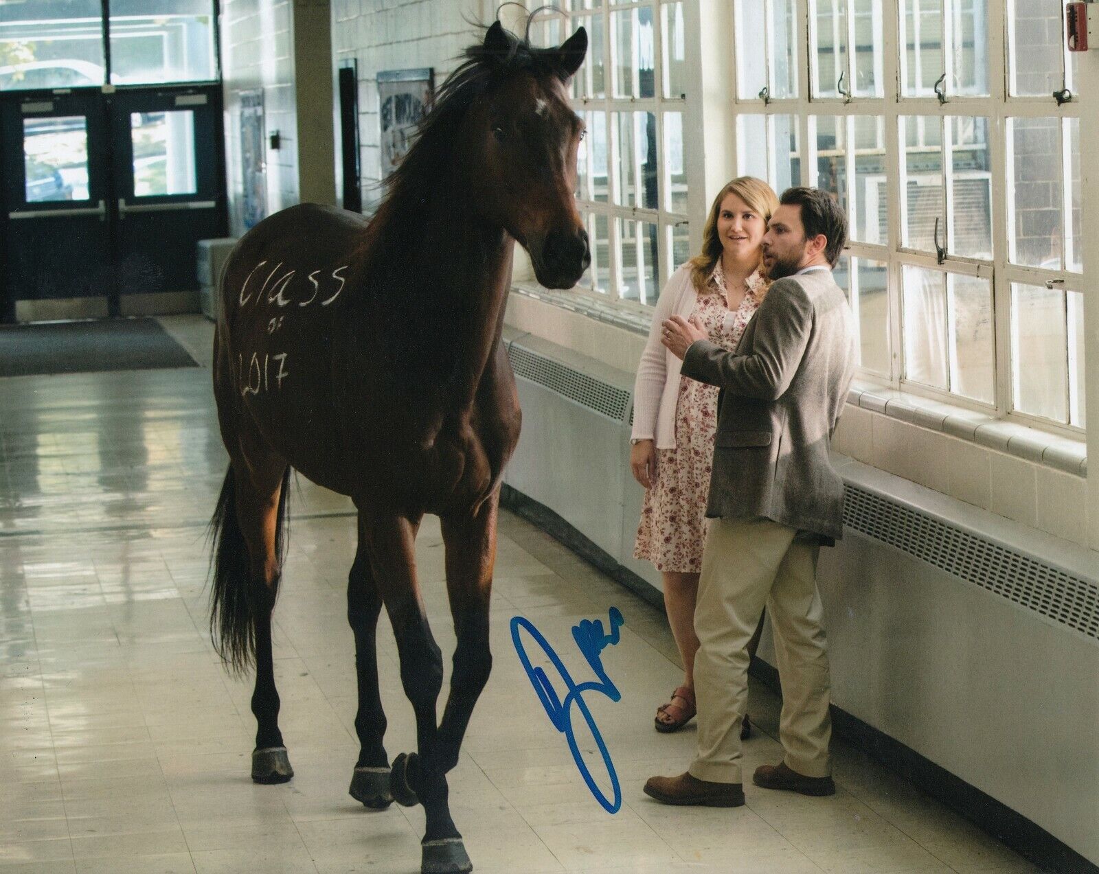 JILLIAN BELL signed (FIST FIGHT) 8X10 Photo Poster painting *Holly* PROOF W/COA #2