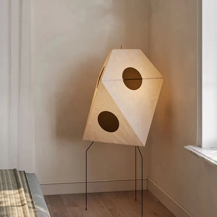 Ren&eacute;e floor lamp art paper & metal, 48CM long