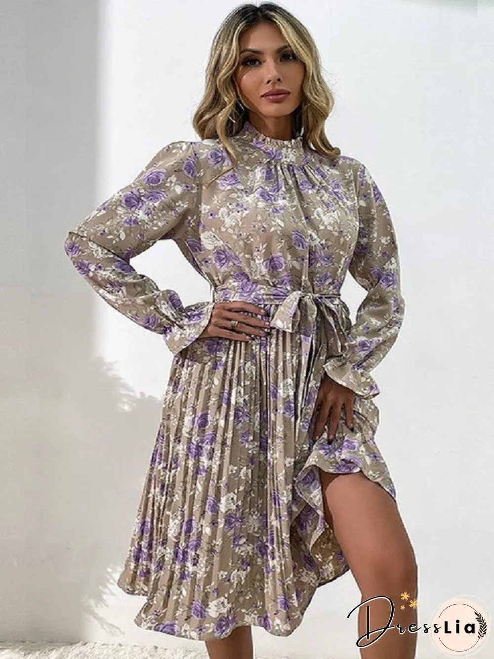 Flare Sleeve Floral High Neck Temperament Waist Dress