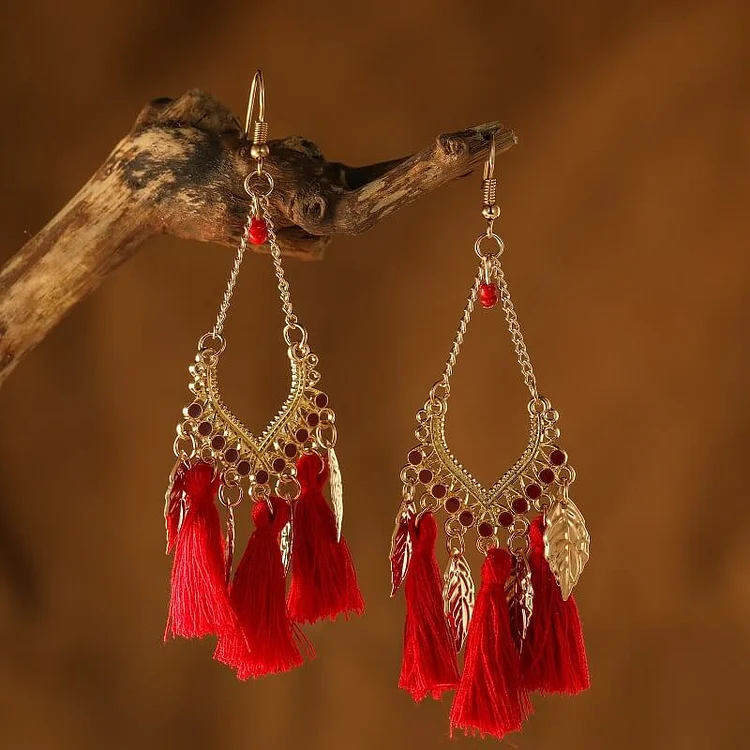 Retro Ethnic Style Golden Leaf Tassel Earrings