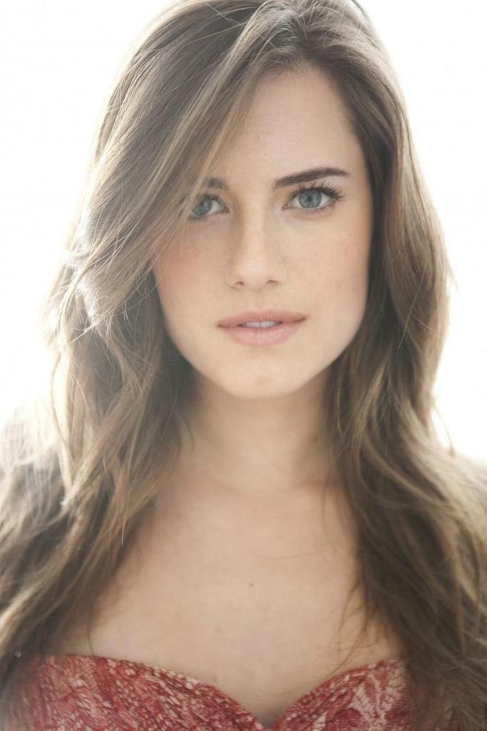 Allison Williams 8x10 Picture Simply Stunning Photo Poster painting Gorgeous Celebrity #4