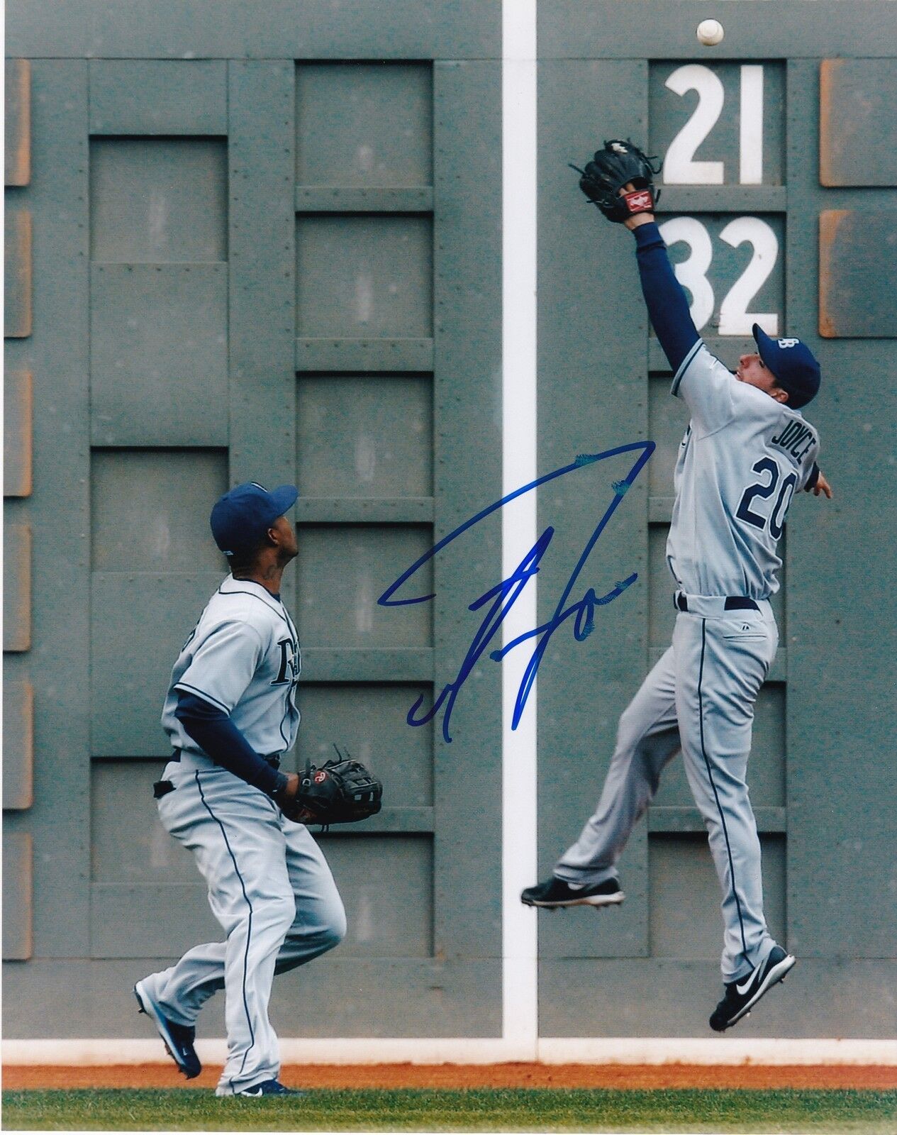 MATT JOYCE TAMPA RAYS ACTION SIGNED 8x10