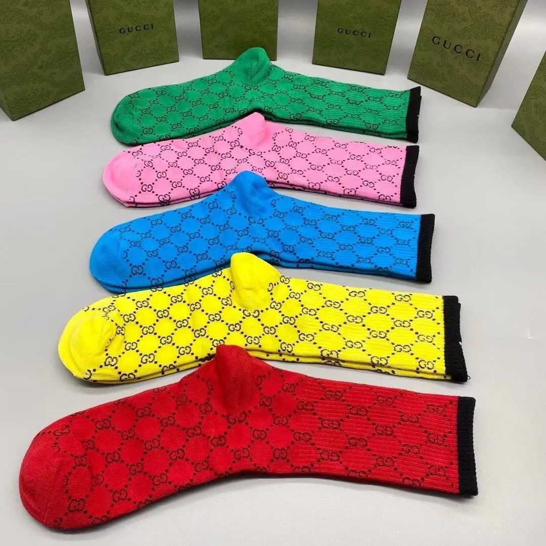 Mid-Calf Men's Socks Business Men's Long Socks Warm Sweat-Absorbing Sports Five-Pair Pack High-Quality Casual Fashion Boxed