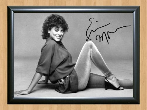 Erin Moran Signed Autographed Photo Poster painting Poster Print Memorabilia A4 Size