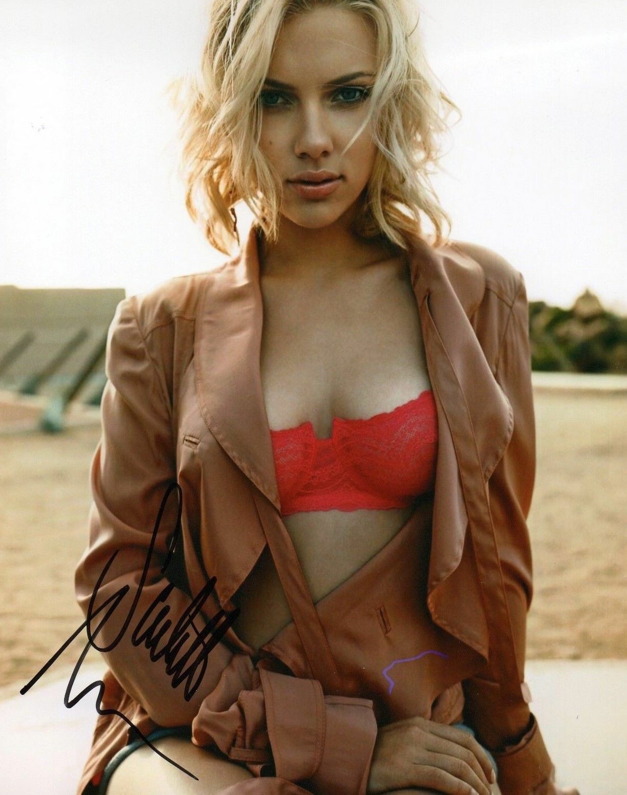 SCARLETT JOHANSSON AUTOGRAPHED SIGNED A4 PP POSTER Photo Poster painting PRINT