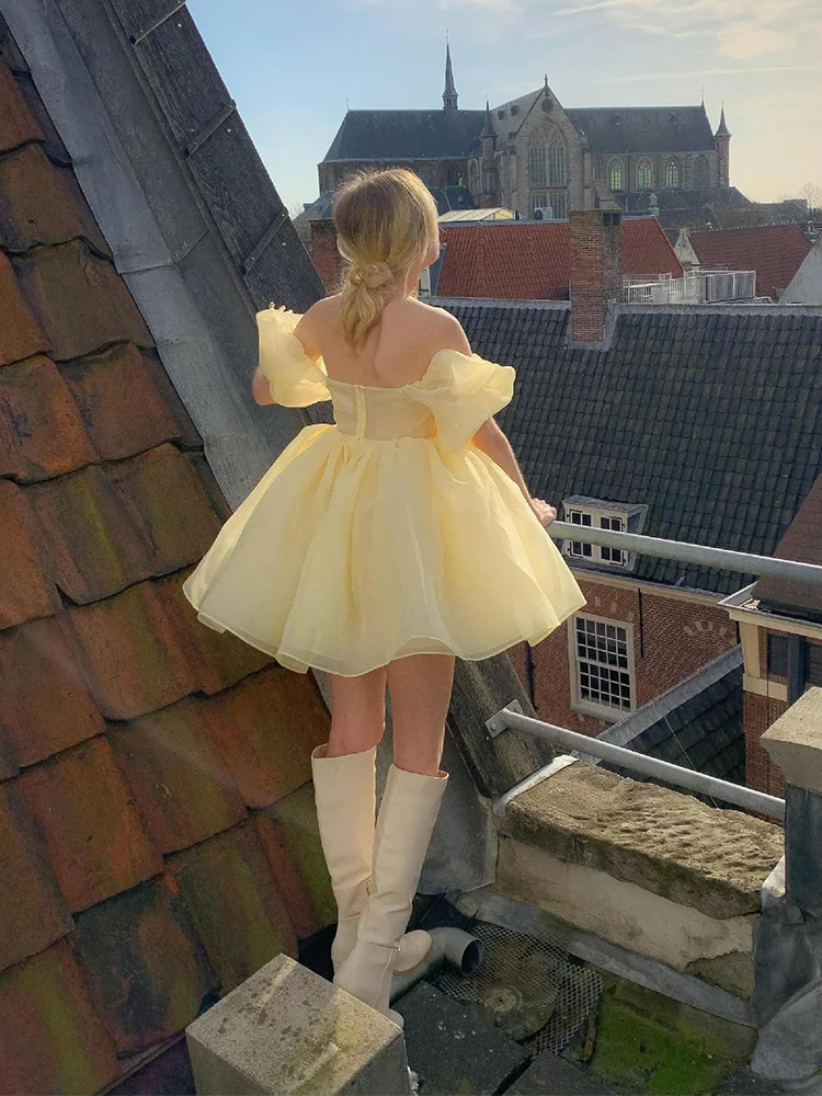 Solid Sweet Puff Mini Dress