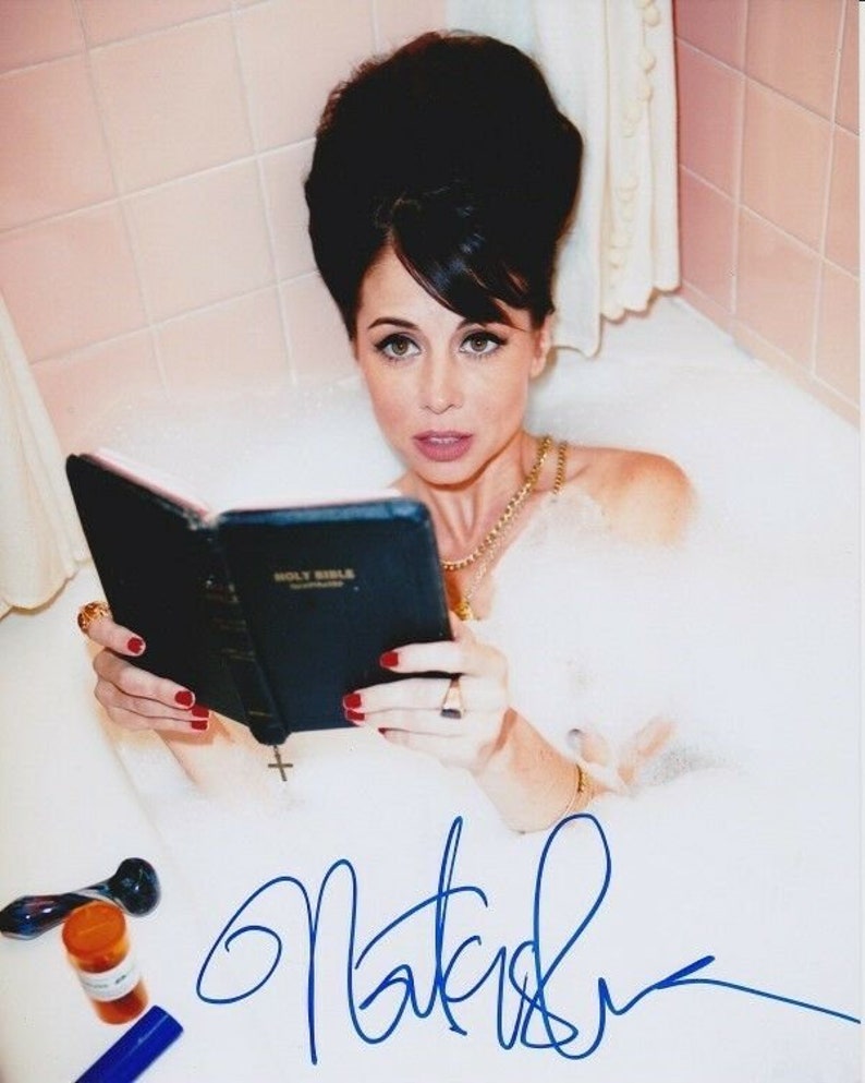 Natasha leggero signed autographed Photo Poster painting