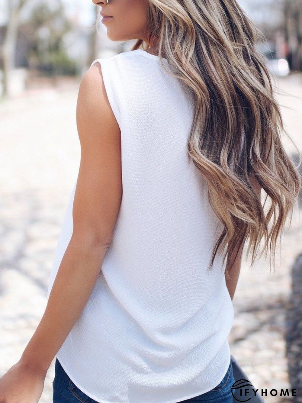 Plain Sleeveless V Neck Tank Top | IFYHOME