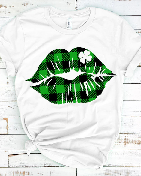 St. Patricks Day  Shamrock Lucky Lips Shirt