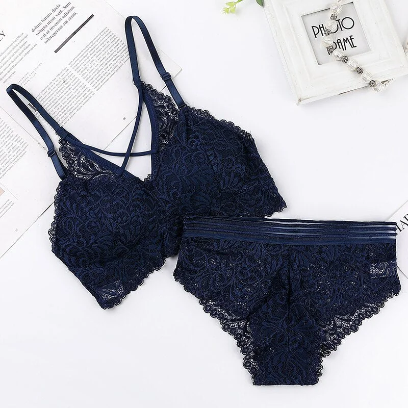 Lace Bra Panty Set Women Sexy Wireless Cross Straps Bra Underwear Set Ladies Push Up Seamless Intimates Bra Briefs Lingerie Sets