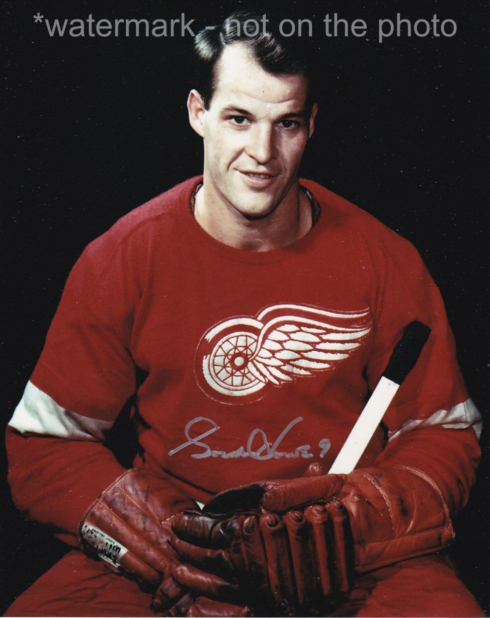 GORDIE HOWE SIGNED AUTOGRAPH 8X10 Photo Poster painting DETROIT RED WINGS