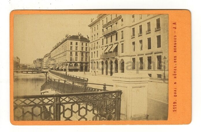 Hotel des Bergues - Original Carte-de-visite Photo Poster paintinggraph - Late 19th Century