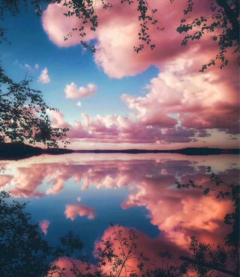 

Pink clouds in lake water – Paint By Numbers - 40*50CM, 501 Original