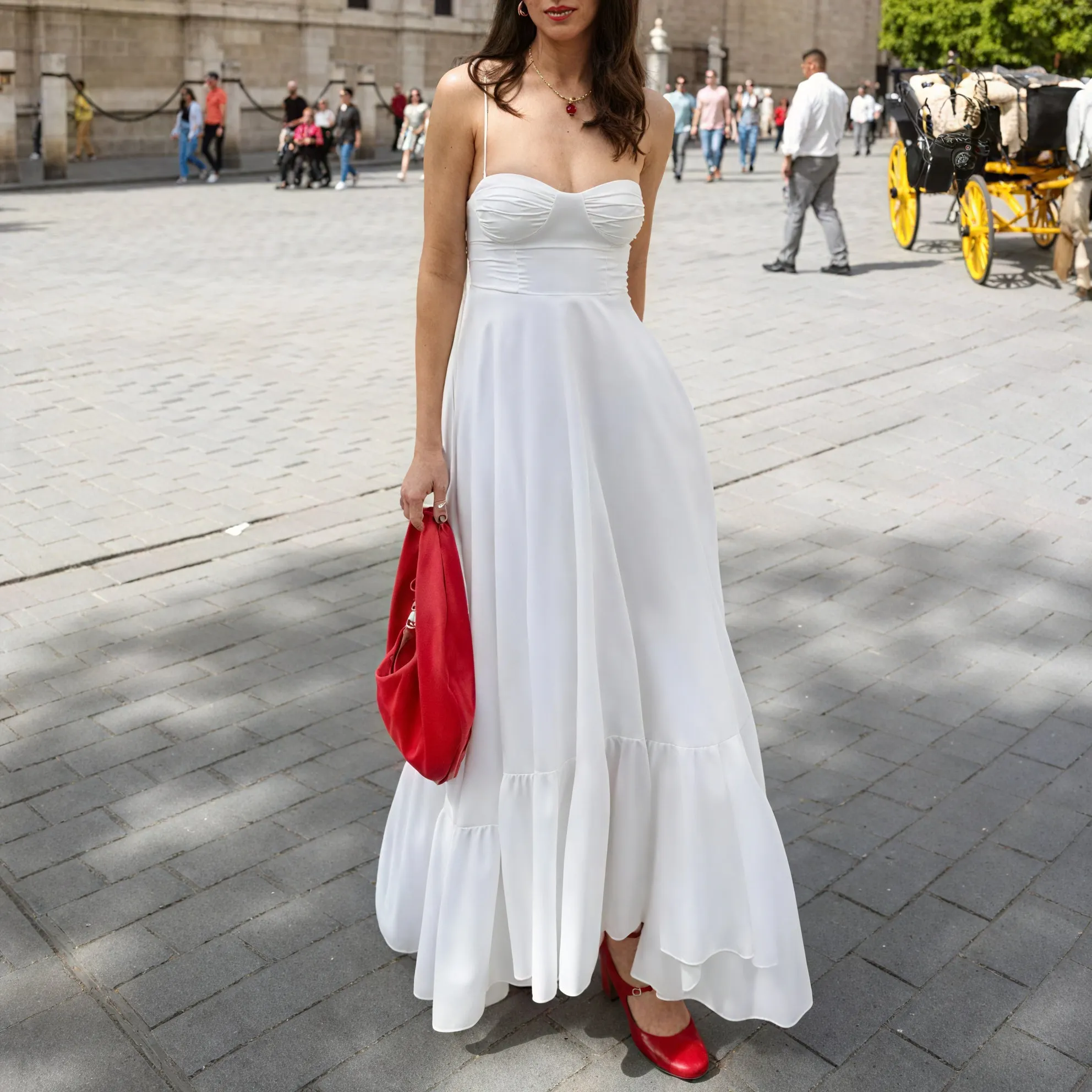 Kleidhaus Damen Weißes Bustier-Kleid – Gestufter Rock, Spaghettiträger-81821-3565ee3e-189c-471e-a1d1-de0748886da8
