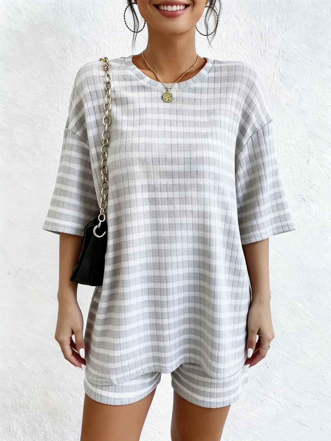 Women's Casual Loose Oversized Striped Set, Summer Short Sleeve Tee & Shorts, Airport Outfit, Home Wear, Sportswear, Fashionable Women's Clothing, Summer Lounge Sets Women's Casual Loose Oversized Striped Set, Summer Short Sleeve Tee & Shorts, Airport Outfit, Home Wear, Sportswear, Fashionable Women's Clothing, Summer Lounge Sets