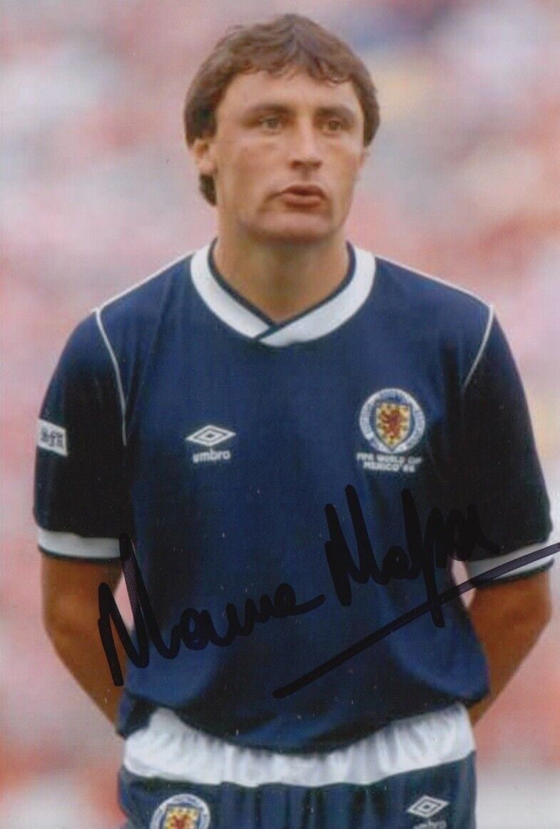 MAURICE MALPAS HAND SIGNED 6X4 Photo Poster painting SCOTLAND FOOTBALL AUTOGRAPH 3