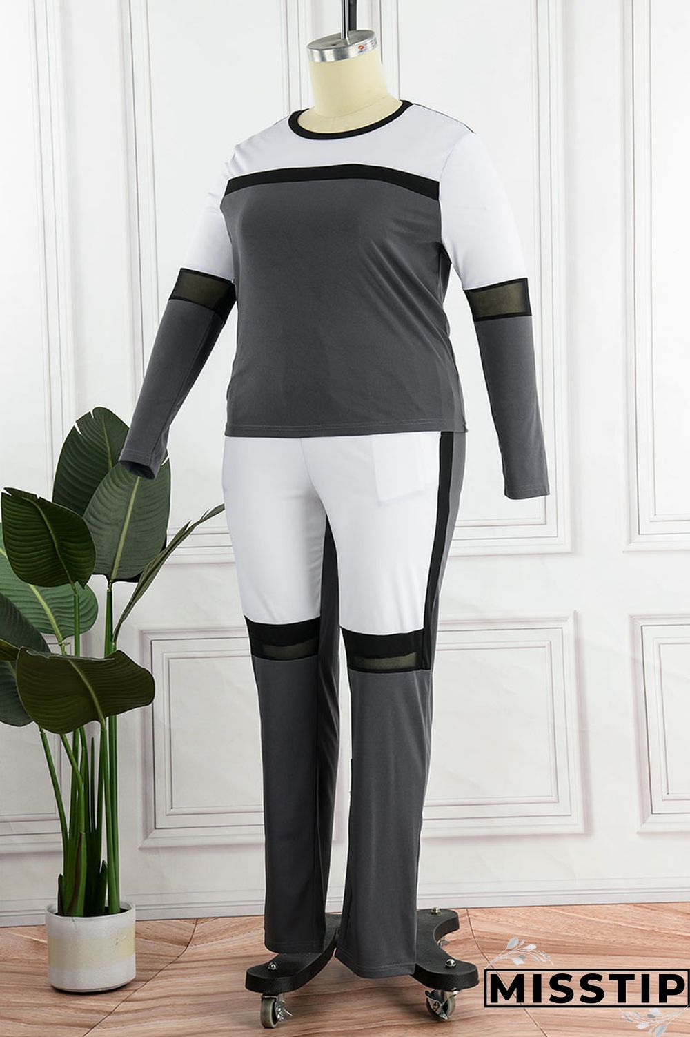 Grey Casual Sportswear Solid Patchwork O Neck Plus Size Two Pieces