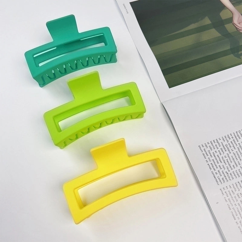 Women’s IG Style Solid Color Plastic Hair Claws