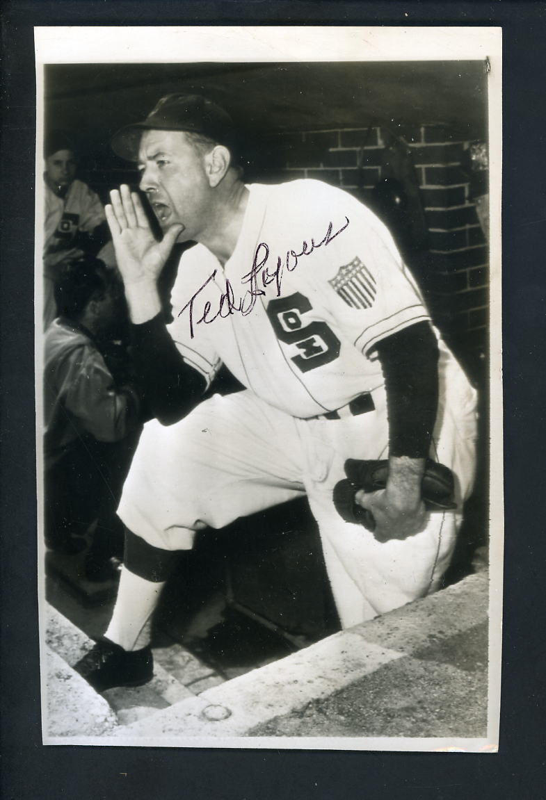 Ted Lyons Signed Autographed 4 1/2 x 7 Vintage Photo Poster painting Chicago White Sox