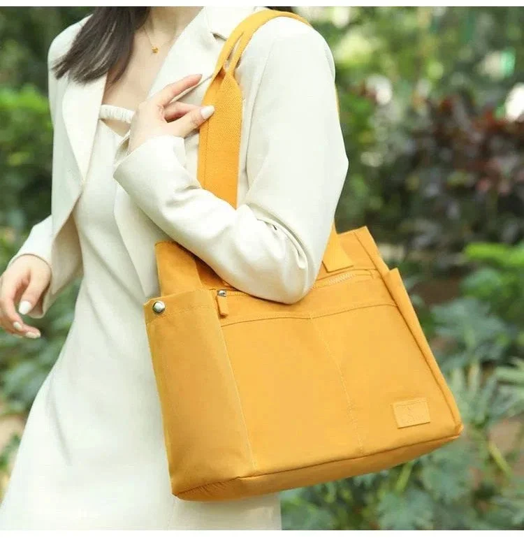 【Japanese handmade】8 colors Large capacity multi-pocket handbag