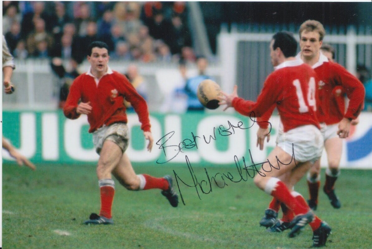 WALES HAND SIGNED MIKE HALL 6X4 Photo Poster painting RUGBY UNION 1.