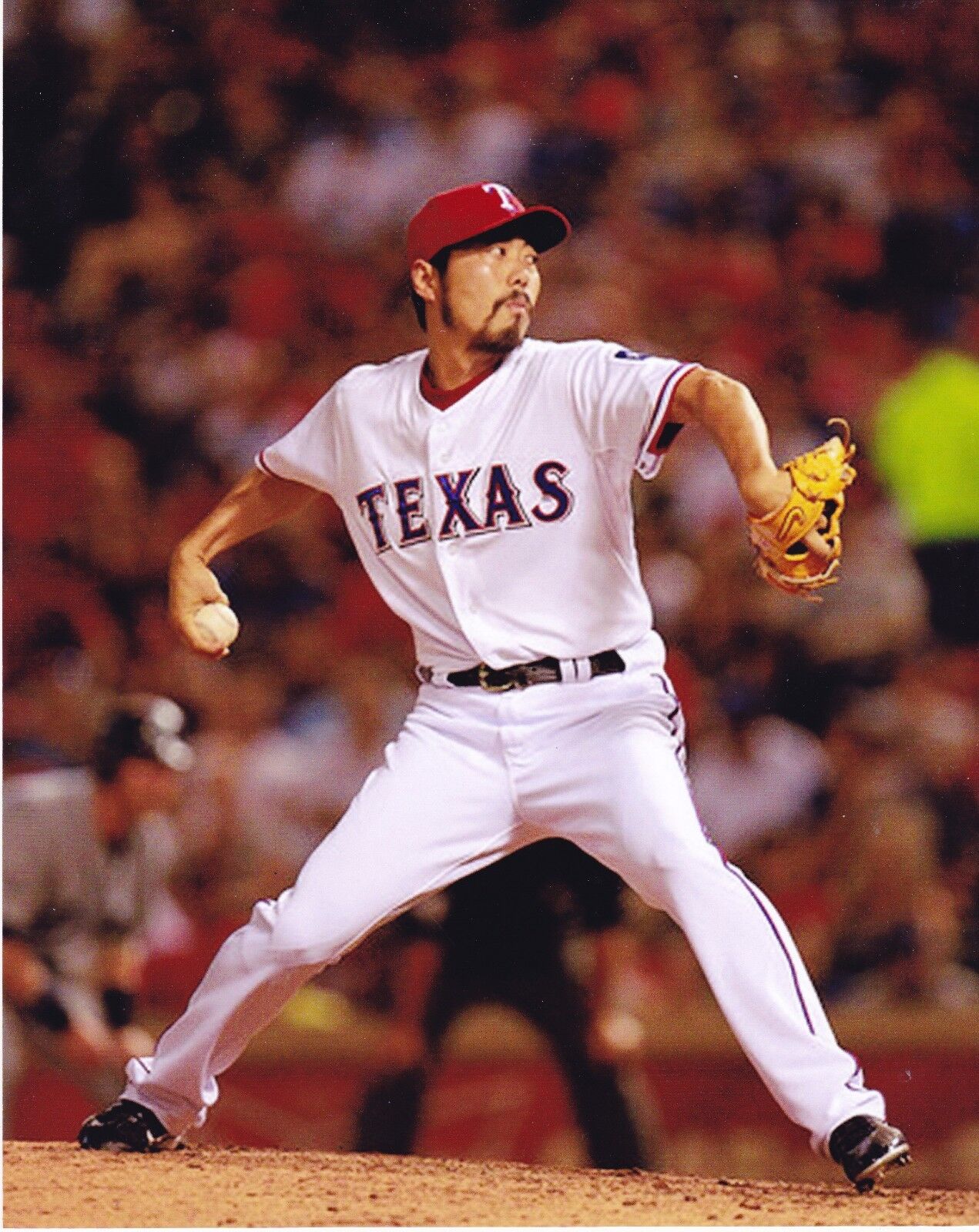 KOJI UEHARA TEXAS RANGERS COLOR ACTION 8x10