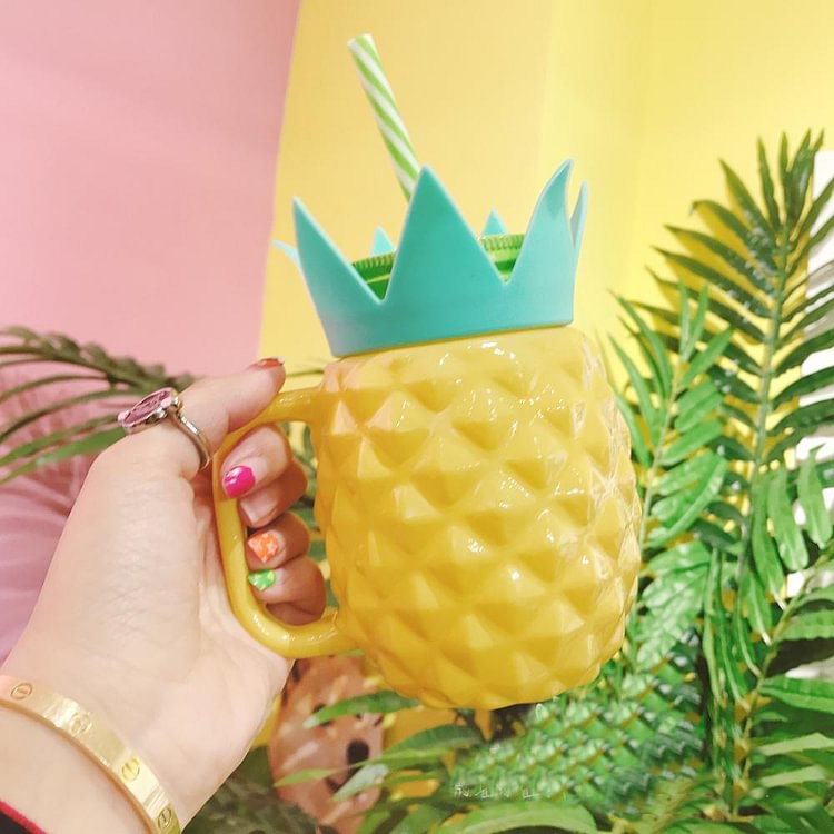 Yellow/Blue Pastel Pineapple Cup SP179872
