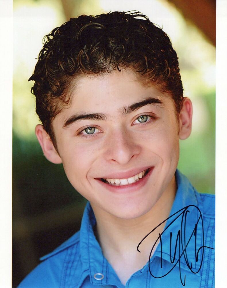 Ryan Ochoa head shot autographed Photo Poster painting signed 8x10 #2